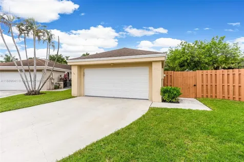 3331 NW 22nd Place Coconut Creek FL 33066
