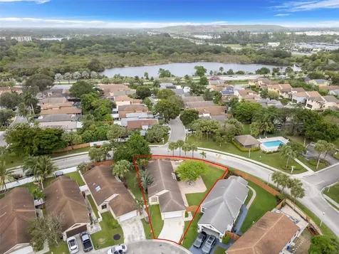 3331 NW 22nd Place Coconut Creek FL 33066