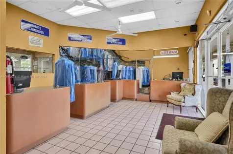 9848 SW 137 Avenue Miami FL 33186
