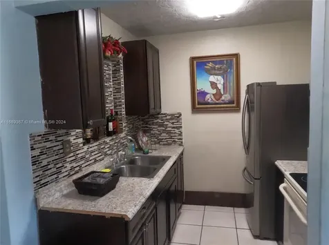 3260 NW 209th Terrace Miami Gardens FL 33056