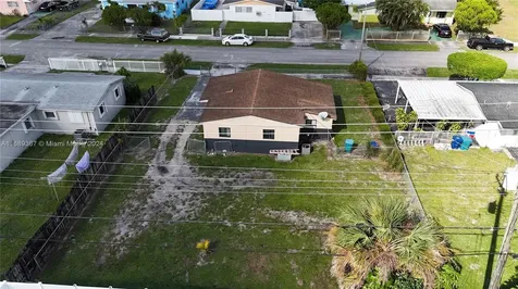 3260 NW 209th Terrace Miami Gardens FL 33056