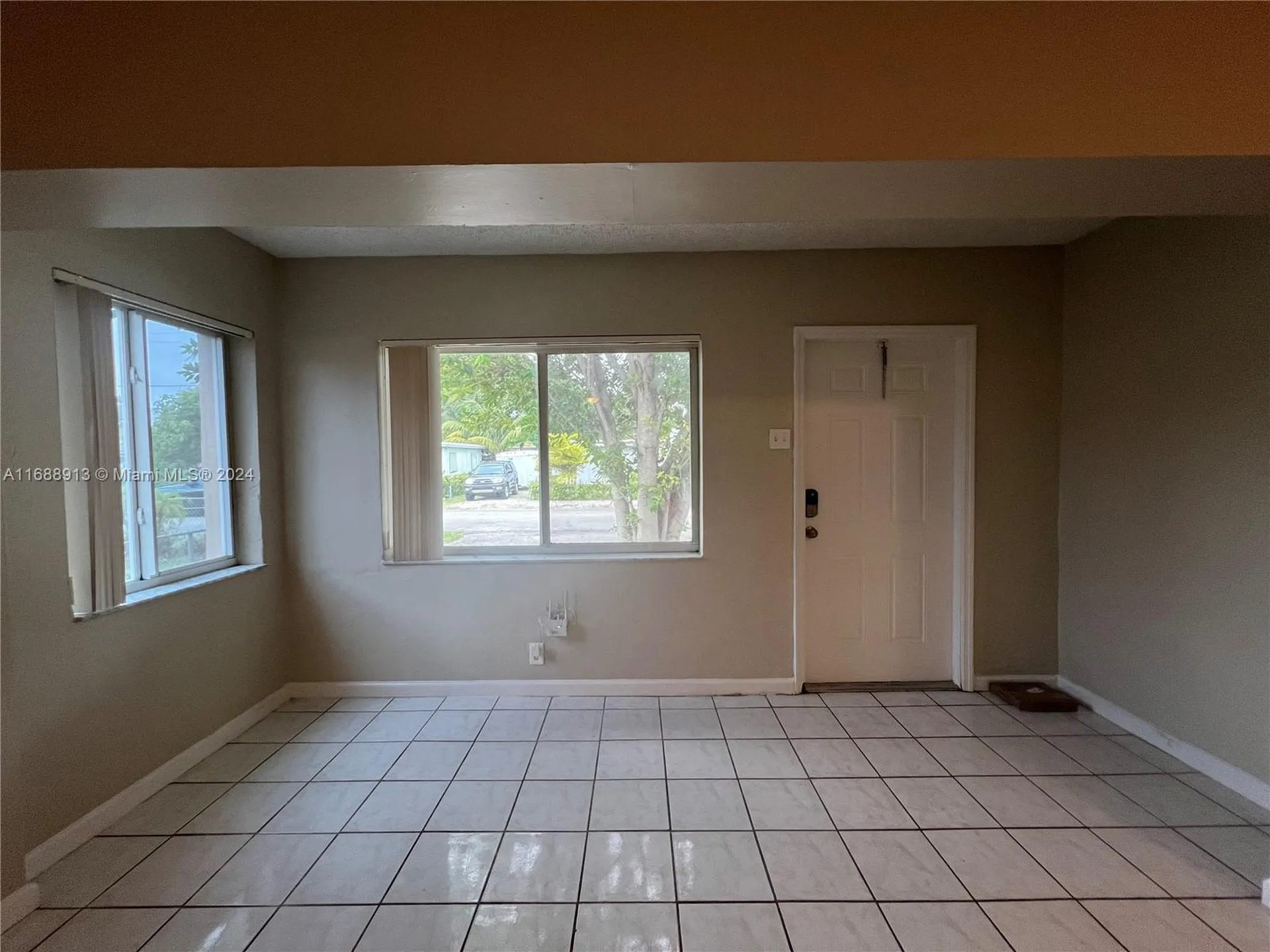 2644 Hayes Street Hollywood FL 33020