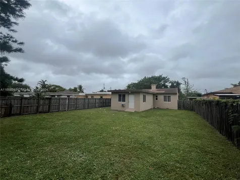 2644 Hayes Street Hollywood FL 33020