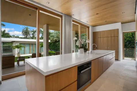 1510 W 25th Street Miami Beach FL 33140