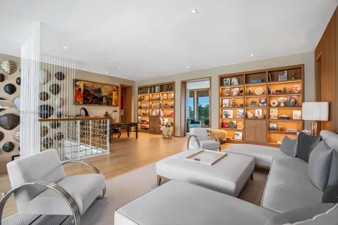 1510 W 25th Street Miami Beach FL 33140