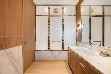 1510 W 25th Street Miami Beach FL 33140