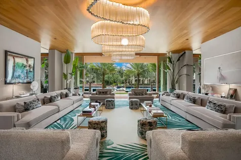 1510 W 25th Street Miami Beach FL 33140