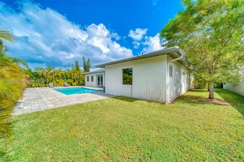 7400 SW 124th Court Miami FL 33183