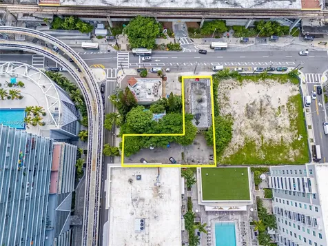 75 SW 11th Street Miami FL 33130