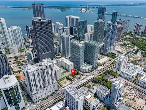 75 SW 11th Street Miami FL 33130