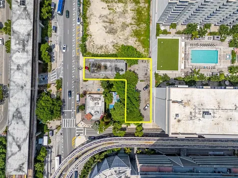 75 SW 11th Street Miami FL 33130