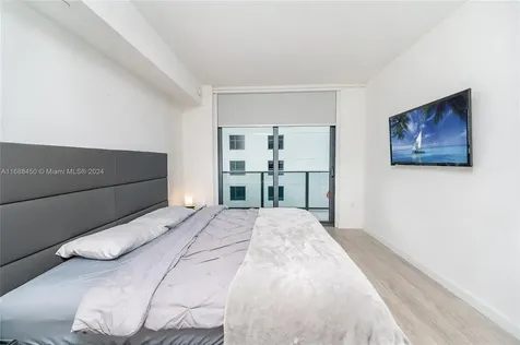 55 SW 9th Street Miami FL 33130