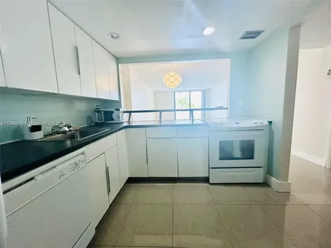 Miami Beach FL 33140