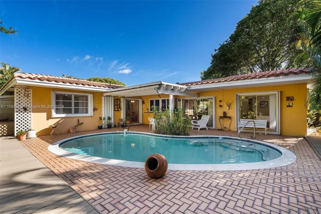 6631 NE 21st Terrace Fort Lauderdale FL 33308
