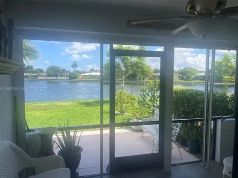9656 W Mcnab Road Tamarac FL 33321