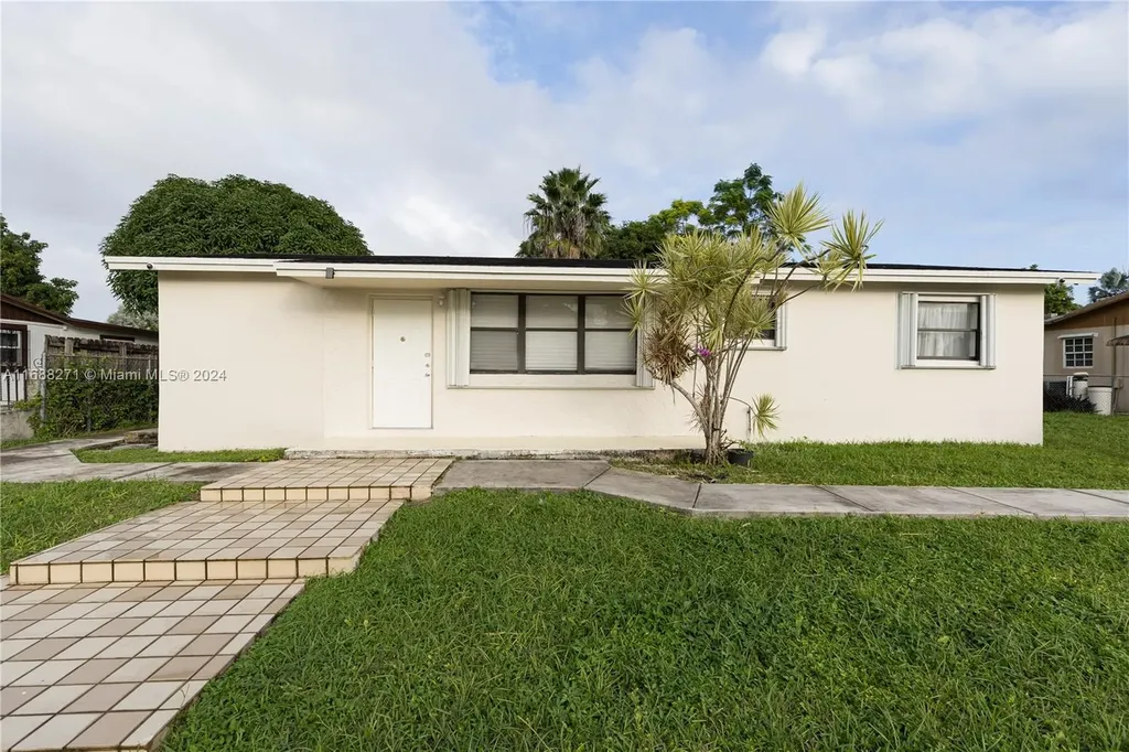 29905 SW 144th Court Homestead FL 33033