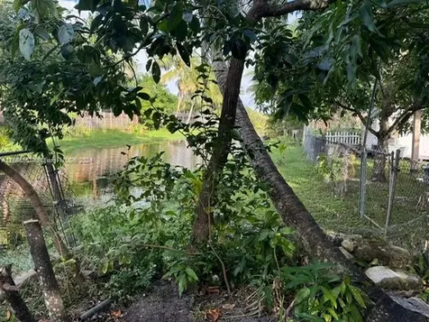 4325 NW 27th Street Lauderhill FL 33313