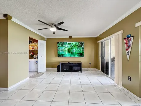 7807 NW 187th Terrace Hialeah FL 33015