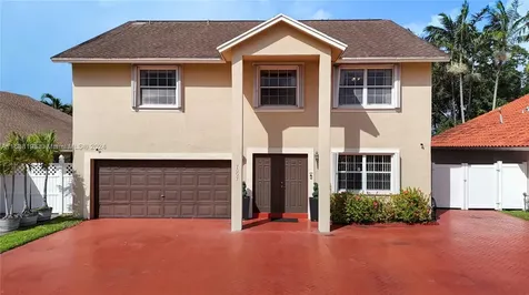 7807 NW 187th Terrace Hialeah FL 33015