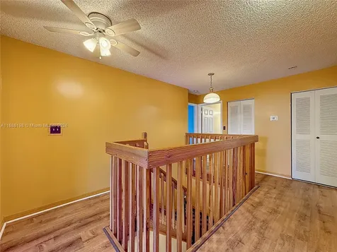 7807 NW 187th Terrace Hialeah FL 33015