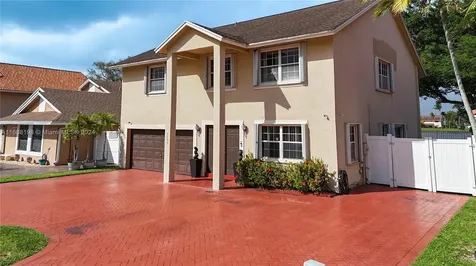 7807 NW 187th Terrace Hialeah FL 33015