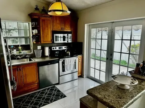 6356 SW 114th Avenue Miami FL 33173