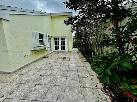 6356 SW 114th Avenue Miami FL 33173