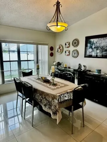 6356 SW 114th Avenue Miami FL 33173