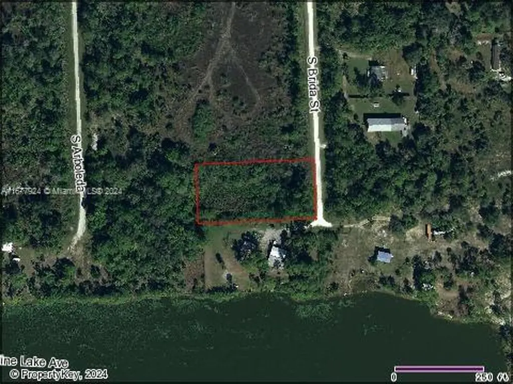 560 S Brida Street Clewiston FL 33440