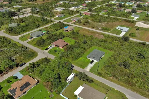 2912 61st Street W Lehigh Acres FL 33971