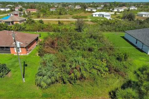 2912 61st Street W Lehigh Acres FL 33971