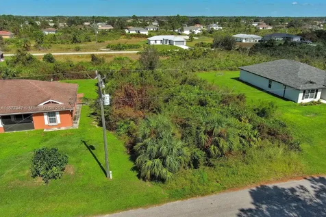 2912 61st Street W Lehigh Acres FL 33971