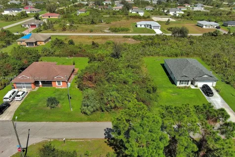 2912 61st Street W Lehigh Acres FL 33971