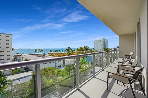 Hollywood FL 33019