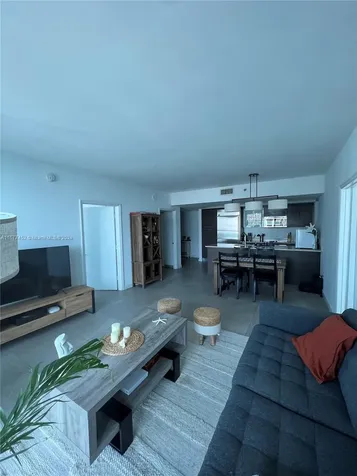 55 SE 6th Street Miami FL 33131