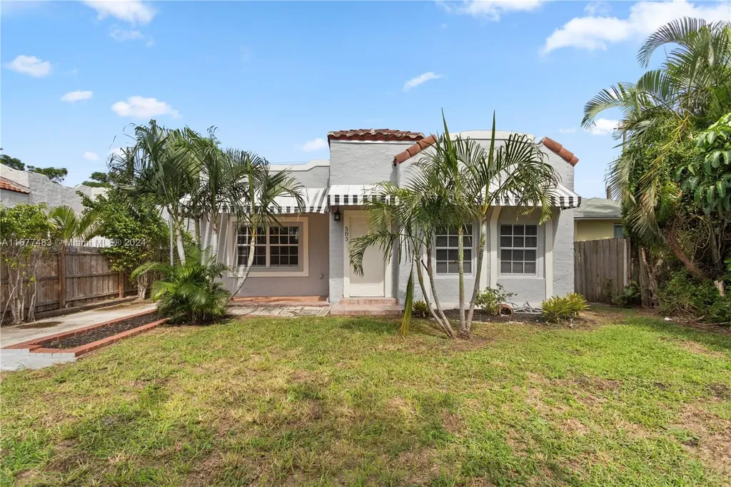 503 Avenida Hermosa West Palm Beach FL 33405