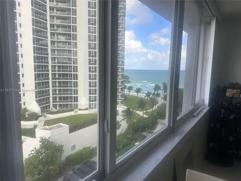 19201 Collins Avenue Sunny Isles Beach FL 33160