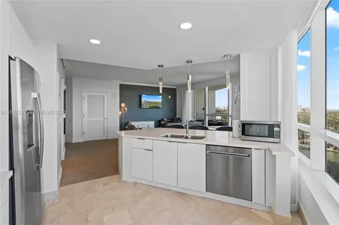 4401 Collins Avenue Miami Beach FL 33140