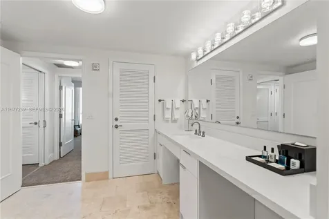 4401 Collins Avenue Miami Beach FL 33140