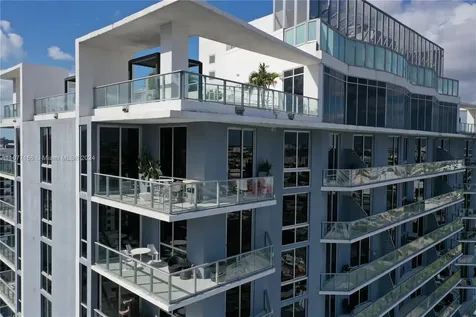 1010 SW 2nd Avenue Miami FL 33130