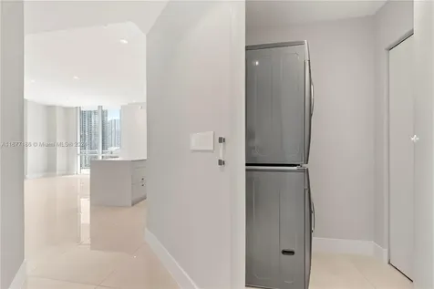 1010 SW 2nd Avenue Miami FL 33130