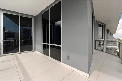 1010 SW 2nd Avenue Miami FL 33130