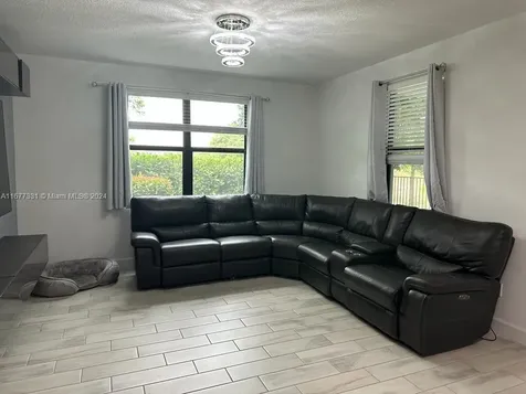3376 NW 5th Street Pompano Beach FL 33069