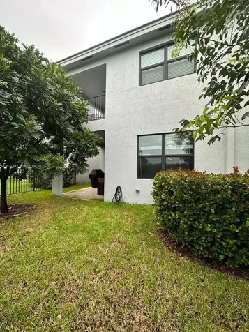 3376 NW 5th Street Pompano Beach FL 33069