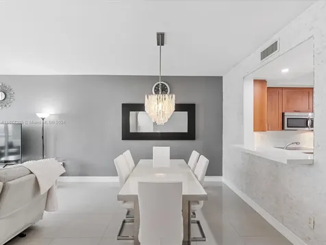 3340 NE 190th Street Aventura FL 33180