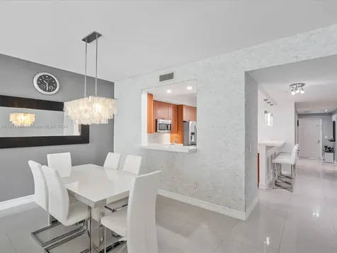 3340 NE 190th Street Aventura FL 33180