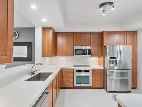 3340 NE 190th Street Aventura FL 33180