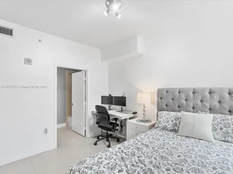 3340 NE 190th Street Aventura FL 33180