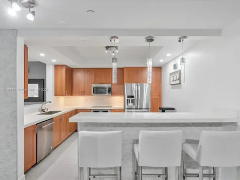 3340 NE 190th Street Aventura FL 33180