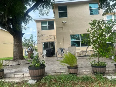 4046 Eastridge Drive Deerfield Beach FL 33064